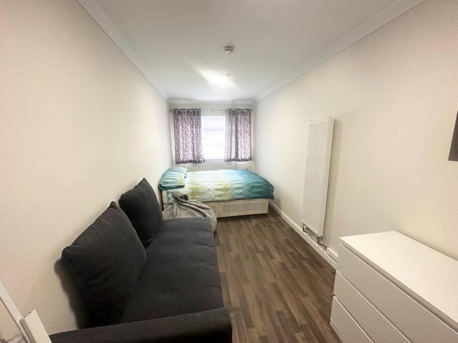 5 Bedroom House In Da7
